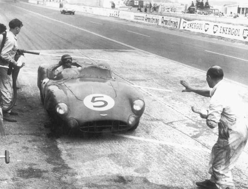 Illustration for article titled These Incredible Photos Show How Le Mans Evolved Over 84 Years